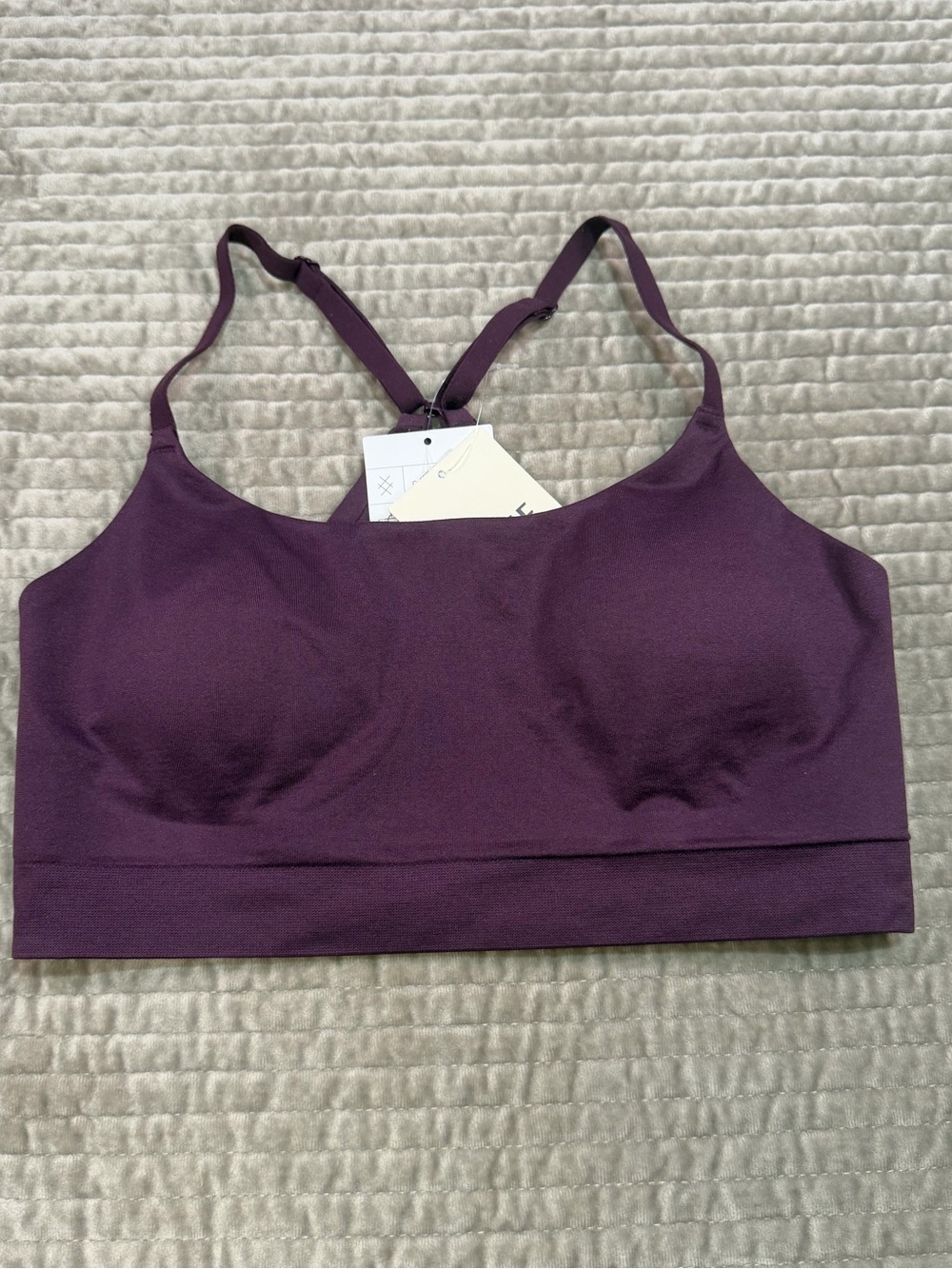 TRUE & CO Soft Form Square Neck Adjustable Strap Wireless Bra Purple Size M NWT